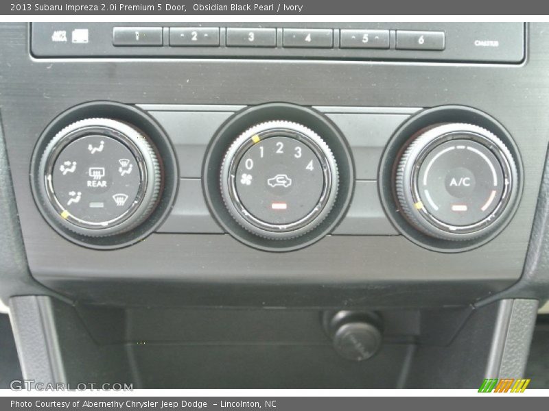 Obsidian Black Pearl / Ivory 2013 Subaru Impreza 2.0i Premium 5 Door