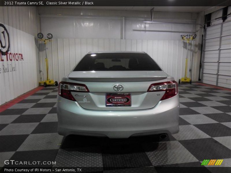 Classic Silver Metallic / Black 2012 Toyota Camry SE