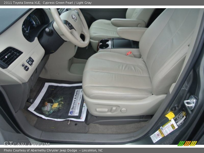 Cypress Green Pearl / Light Gray 2011 Toyota Sienna XLE