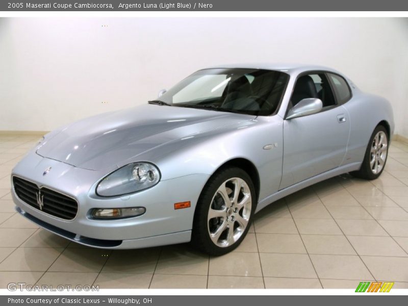 Front 3/4 View of 2005 Coupe Cambiocorsa