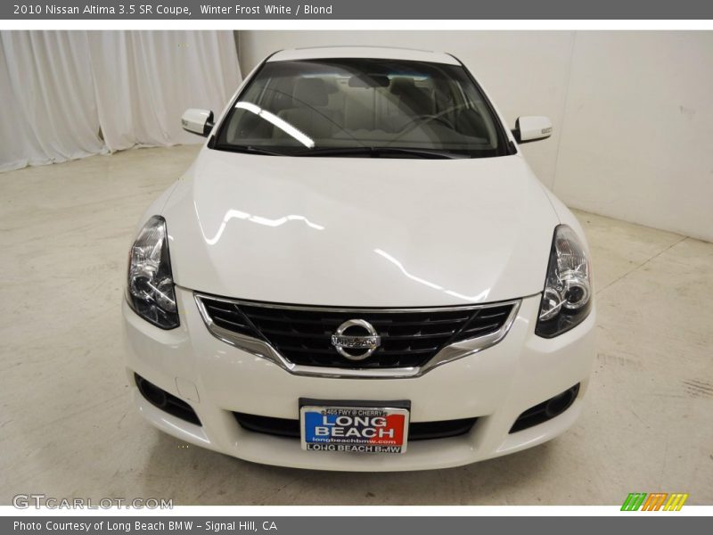 Winter Frost White / Blond 2010 Nissan Altima 3.5 SR Coupe