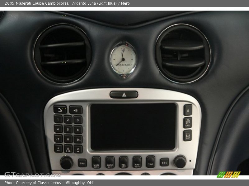 Argento Luna (Light Blue) / Nero 2005 Maserati Coupe Cambiocorsa