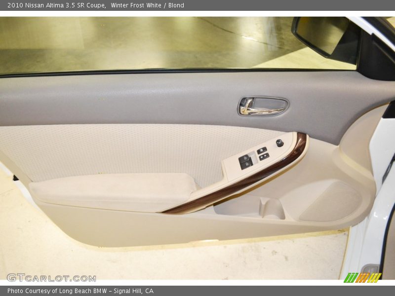 Winter Frost White / Blond 2010 Nissan Altima 3.5 SR Coupe