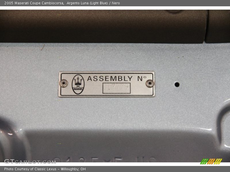 Argento Luna (Light Blue) / Nero 2005 Maserati Coupe Cambiocorsa