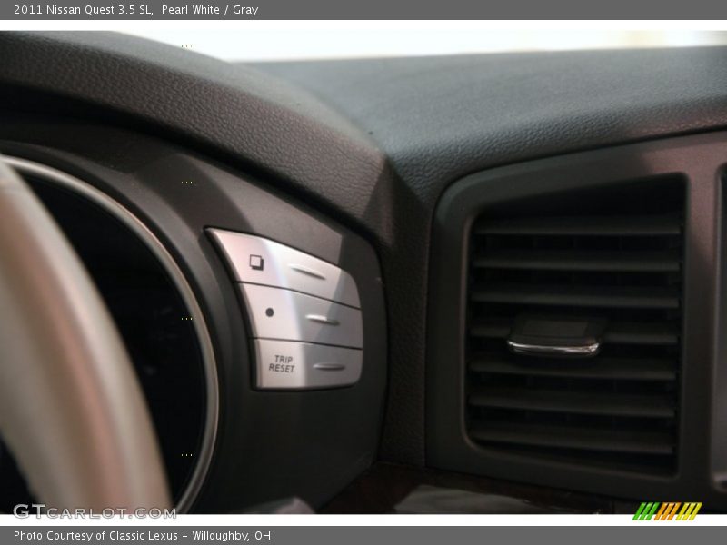 Pearl White / Gray 2011 Nissan Quest 3.5 SL