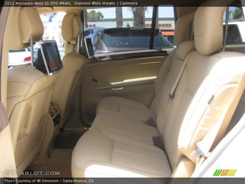 Diamond White Metallic / Cashmere 2011 Mercedes-Benz GL 550 4Matic