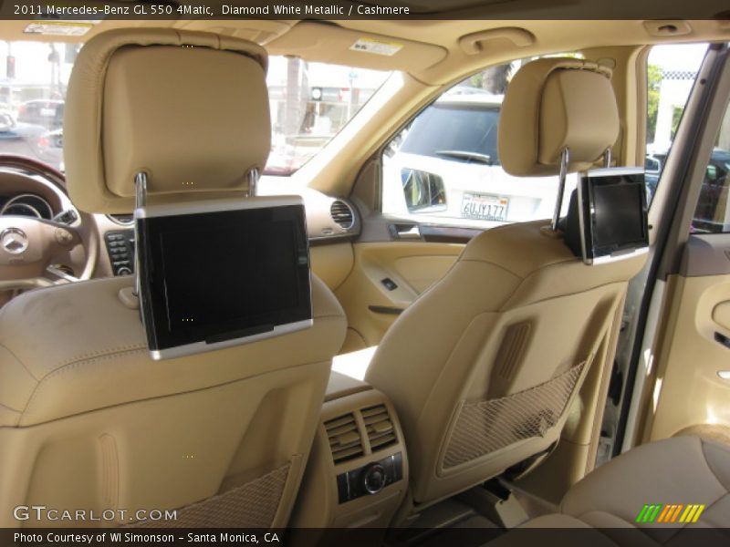 Diamond White Metallic / Cashmere 2011 Mercedes-Benz GL 550 4Matic