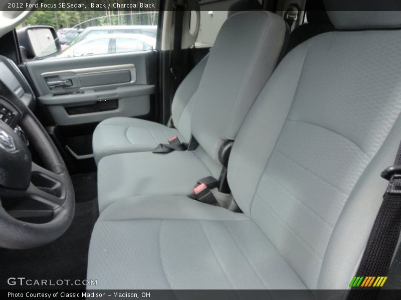 Black / Charcoal Black 2012 Ford Focus SE Sedan