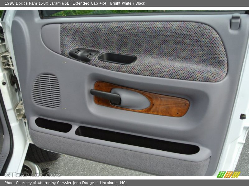 Bright White / Black 1998 Dodge Ram 1500 Laramie SLT Extended Cab 4x4