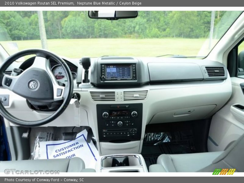 Neptune Blue Metallic / Ceylon Beige 2010 Volkswagen Routan SEL Premium