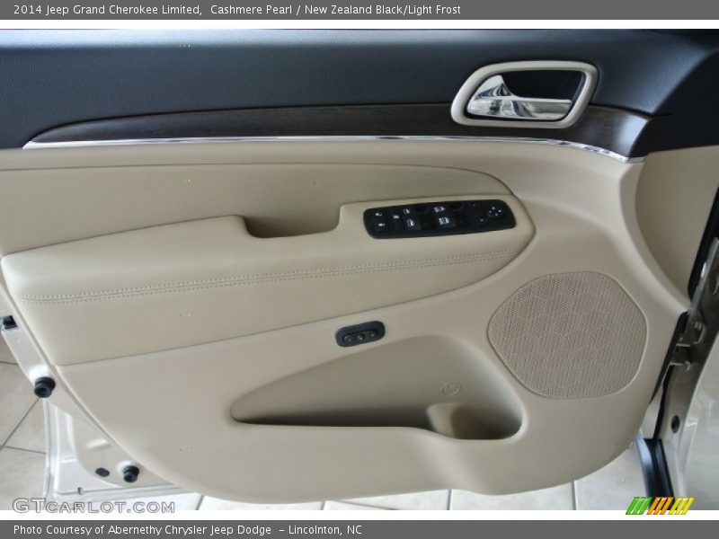 Cashmere Pearl / New Zealand Black/Light Frost 2014 Jeep Grand Cherokee Limited
