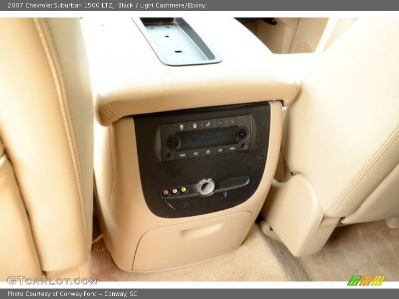 Black / Light Cashmere/Ebony 2007 Chevrolet Suburban 1500 LTZ