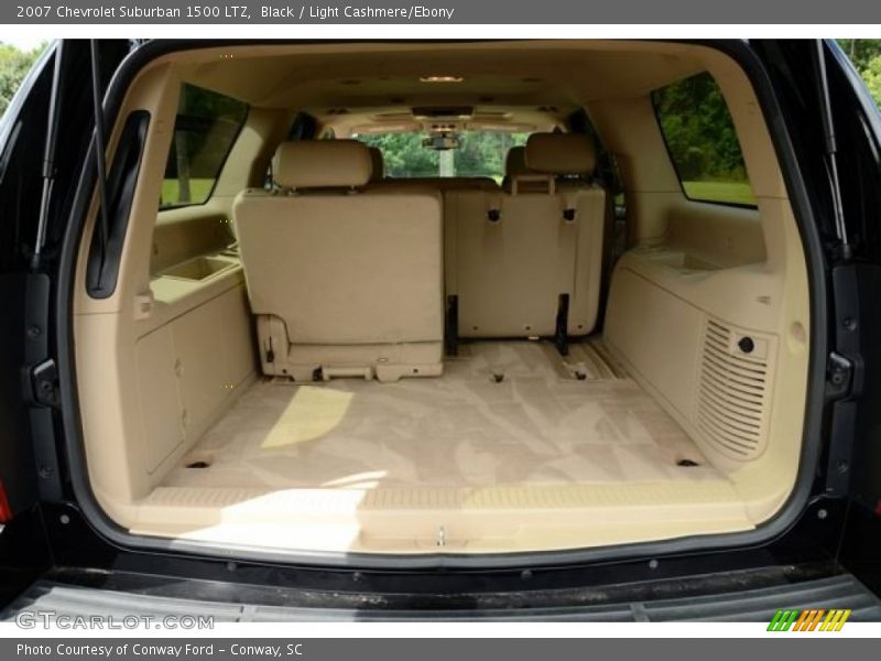 Black / Light Cashmere/Ebony 2007 Chevrolet Suburban 1500 LTZ