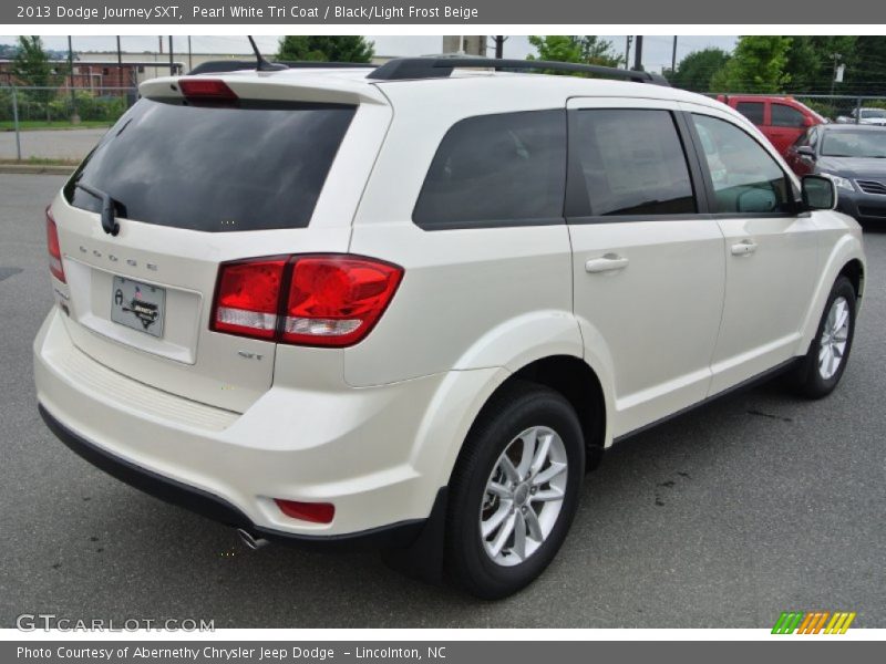 Pearl White Tri Coat / Black/Light Frost Beige 2013 Dodge Journey SXT