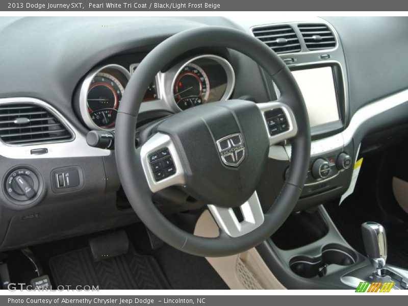 Pearl White Tri Coat / Black/Light Frost Beige 2013 Dodge Journey SXT