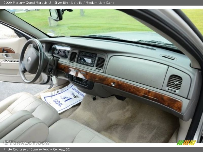 Silver Birch Metallic / Medium Light Stone 2009 Mercury Grand Marquis LS