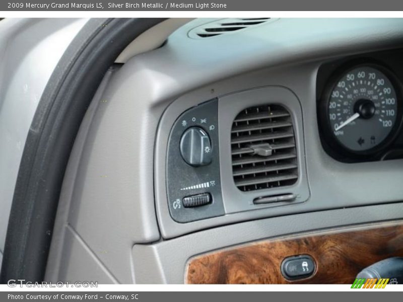 Silver Birch Metallic / Medium Light Stone 2009 Mercury Grand Marquis LS
