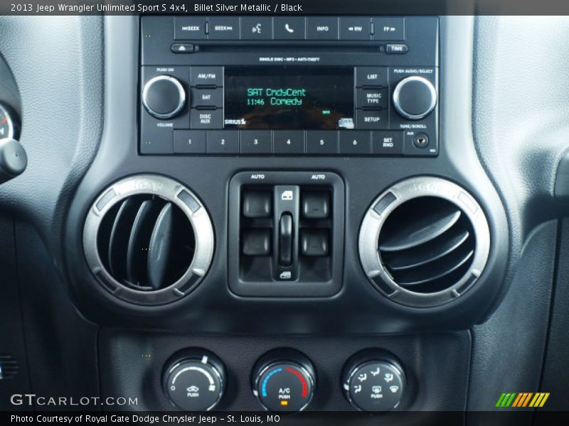 Billet Silver Metallic / Black 2013 Jeep Wrangler Unlimited Sport S 4x4