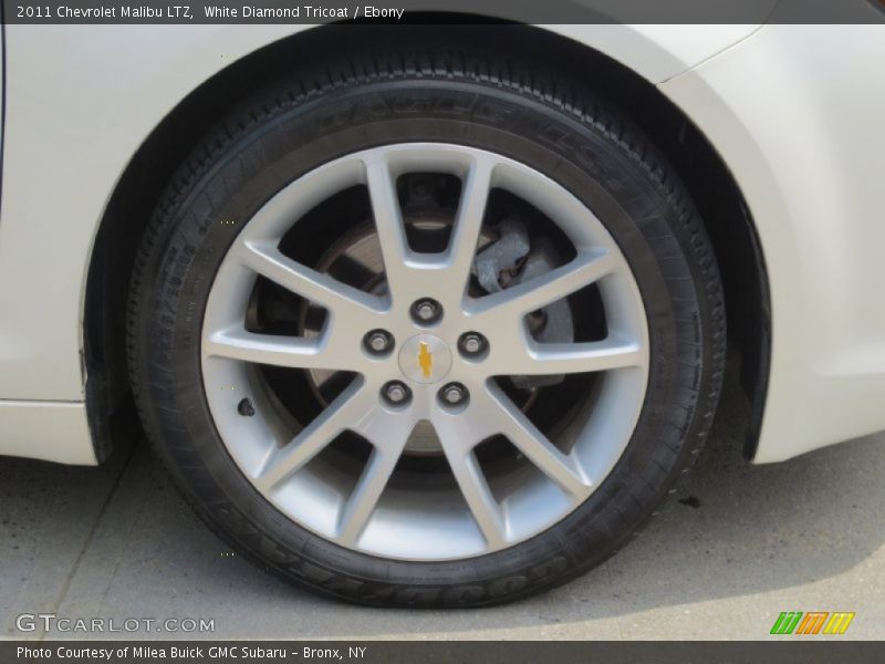 White Diamond Tricoat / Ebony 2011 Chevrolet Malibu LTZ