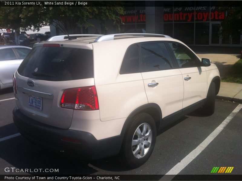 White Sand Beige / Beige 2011 Kia Sorento LX
