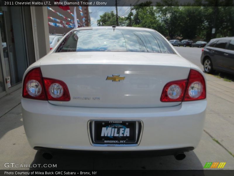 White Diamond Tricoat / Ebony 2011 Chevrolet Malibu LTZ