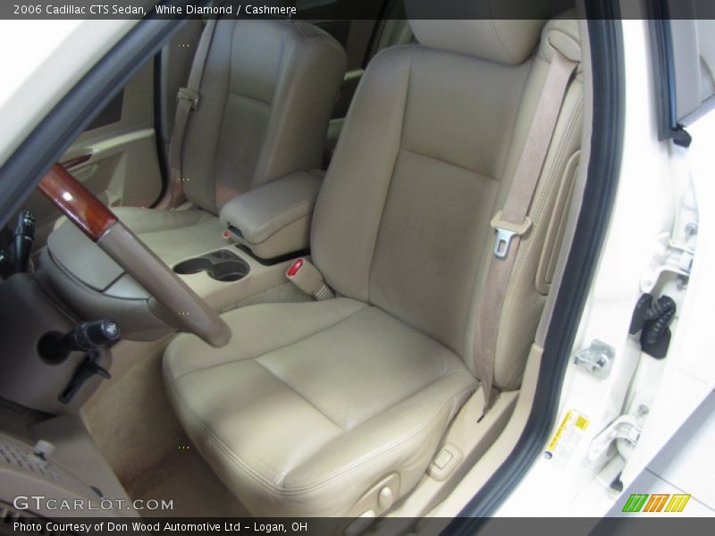White Diamond / Cashmere 2006 Cadillac CTS Sedan