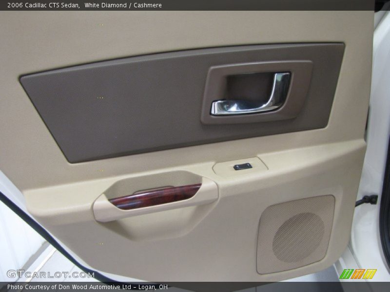 White Diamond / Cashmere 2006 Cadillac CTS Sedan