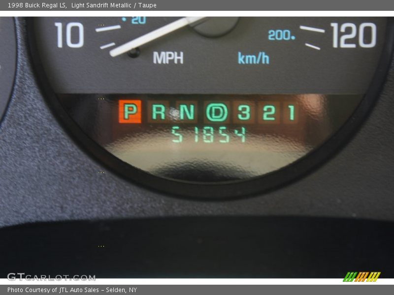 Light Sandrift Metallic / Taupe 1998 Buick Regal LS