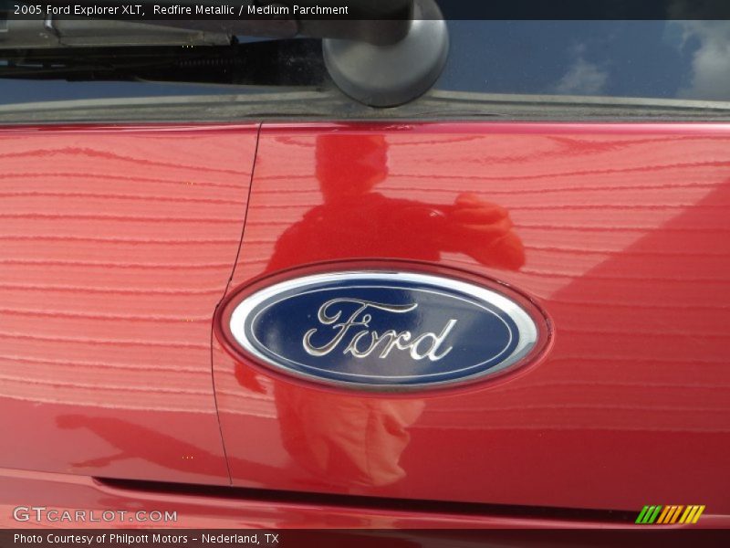Redfire Metallic / Medium Parchment 2005 Ford Explorer XLT