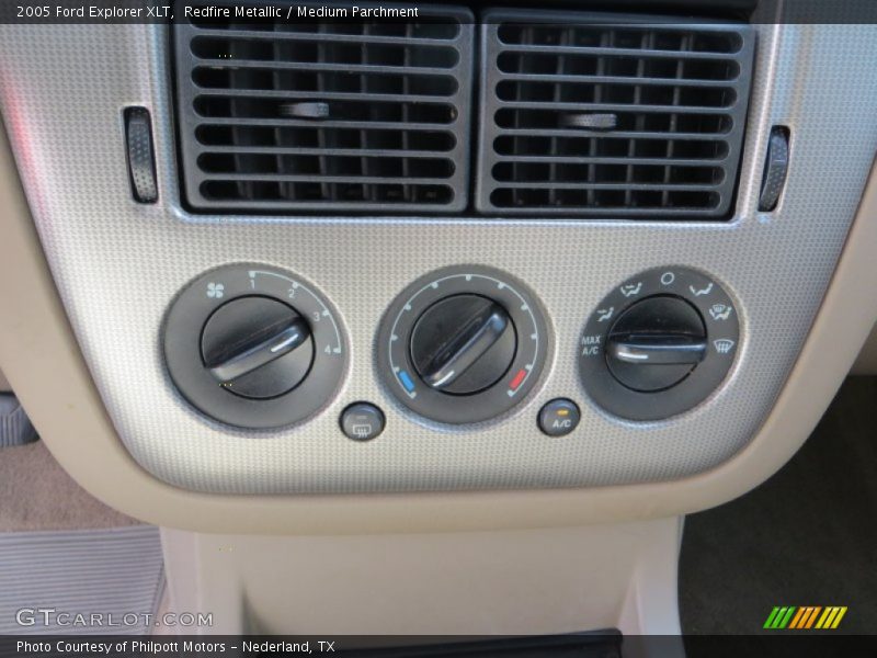 Redfire Metallic / Medium Parchment 2005 Ford Explorer XLT