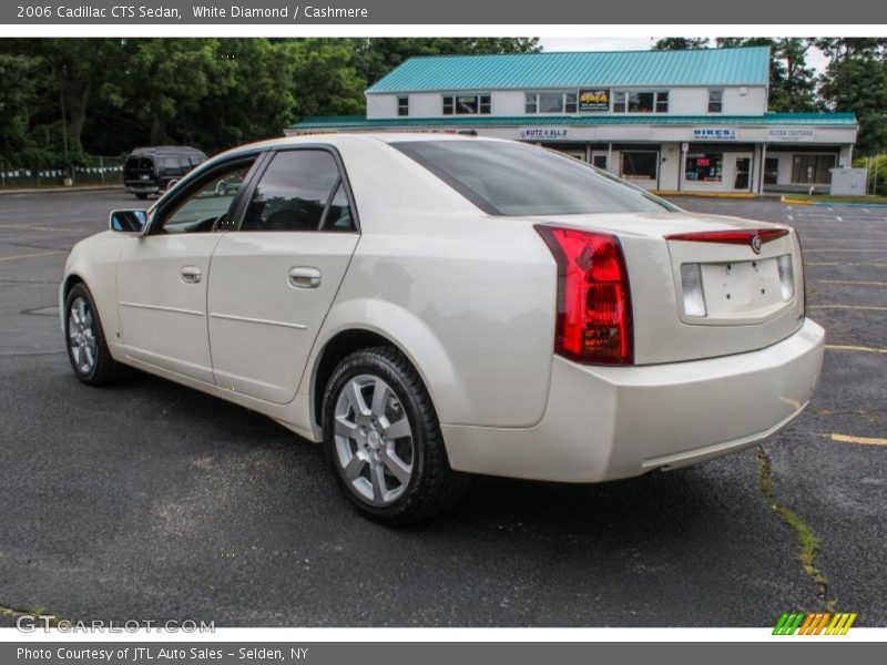 White Diamond / Cashmere 2006 Cadillac CTS Sedan