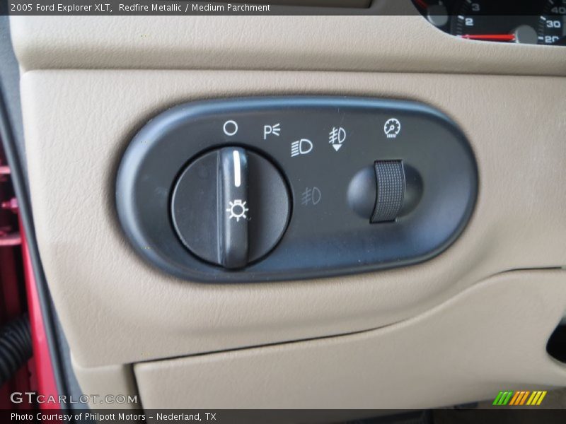 Redfire Metallic / Medium Parchment 2005 Ford Explorer XLT