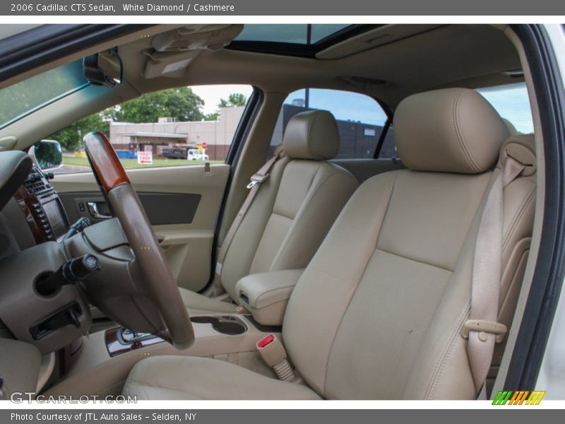 White Diamond / Cashmere 2006 Cadillac CTS Sedan