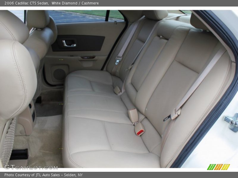 White Diamond / Cashmere 2006 Cadillac CTS Sedan
