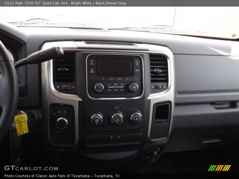 Bright White / Black/Diesel Gray 2013 Ram 1500 SLT Quad Cab 4x4