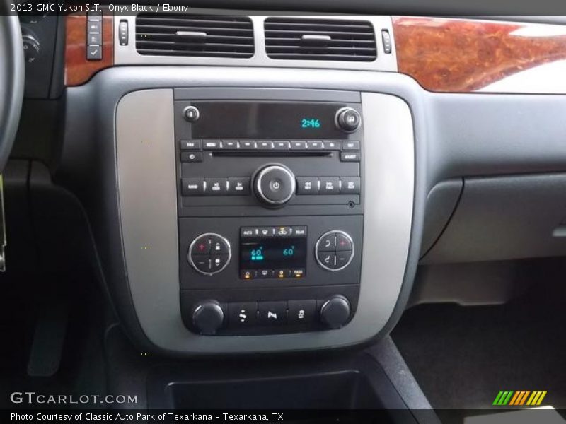 Onyx Black / Ebony 2013 GMC Yukon SLT