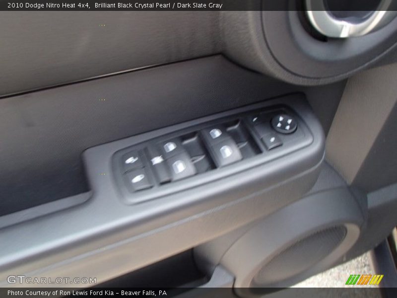 Brilliant Black Crystal Pearl / Dark Slate Gray 2010 Dodge Nitro Heat 4x4