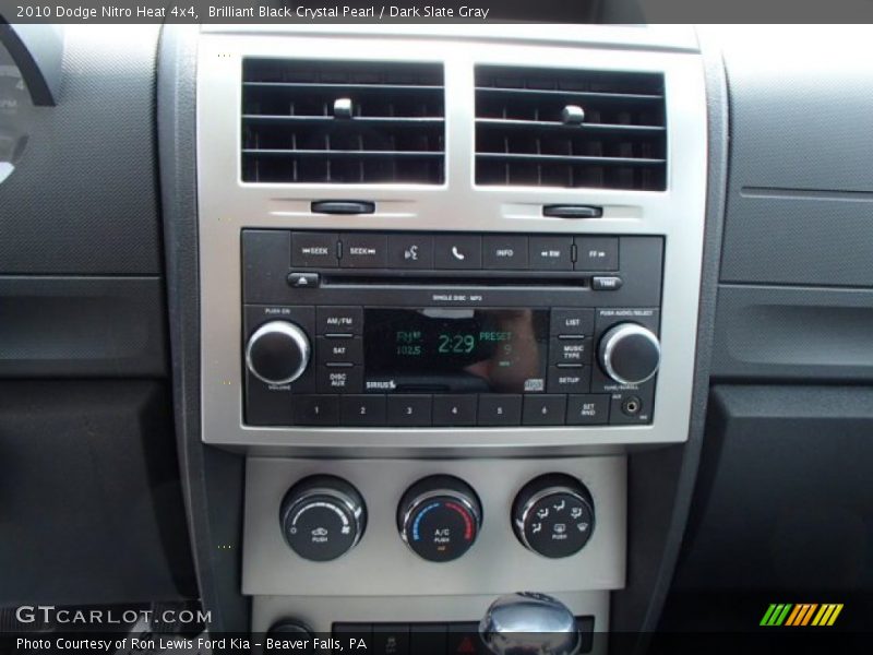 Brilliant Black Crystal Pearl / Dark Slate Gray 2010 Dodge Nitro Heat 4x4