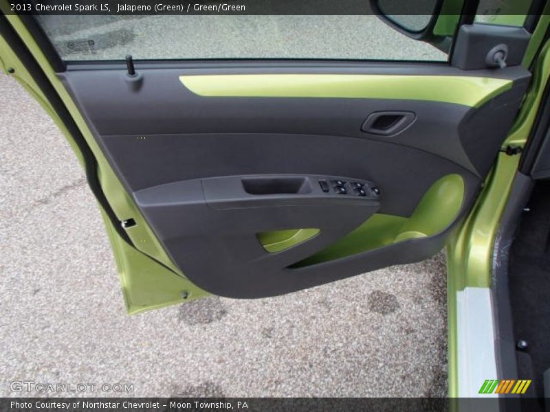 Jalapeno (Green) / Green/Green 2013 Chevrolet Spark LS