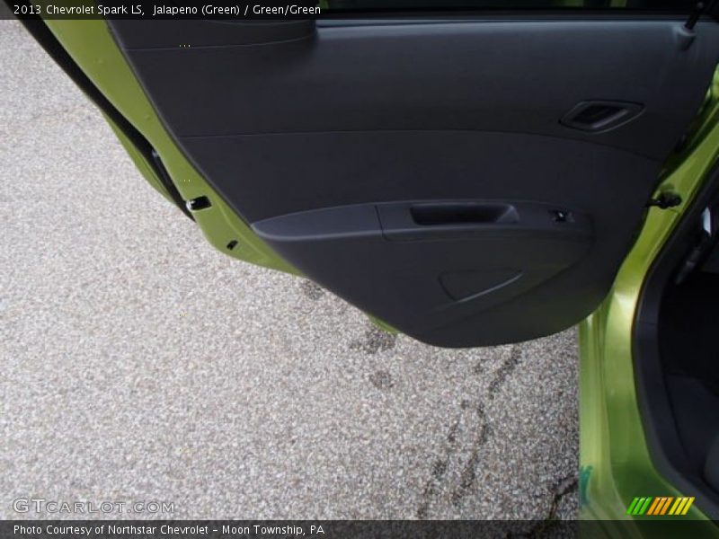 Jalapeno (Green) / Green/Green 2013 Chevrolet Spark LS