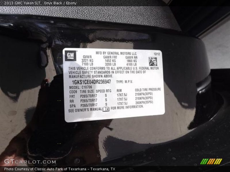 Onyx Black / Ebony 2013 GMC Yukon SLT
