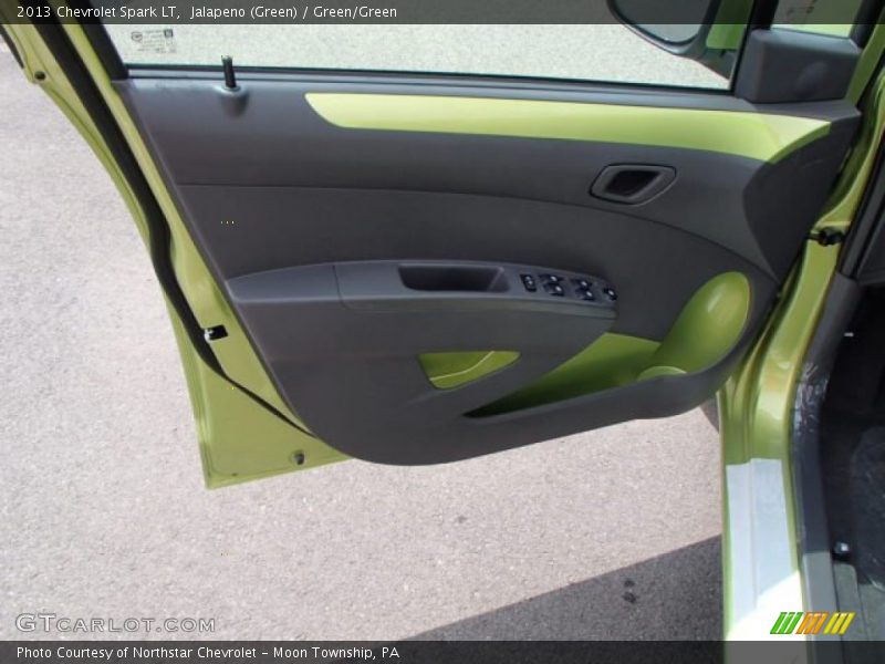 Jalapeno (Green) / Green/Green 2013 Chevrolet Spark LT