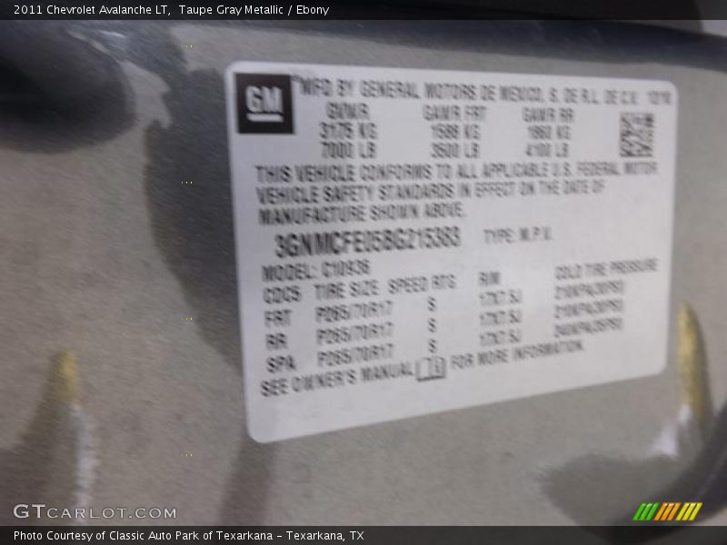 Taupe Gray Metallic / Ebony 2011 Chevrolet Avalanche LT