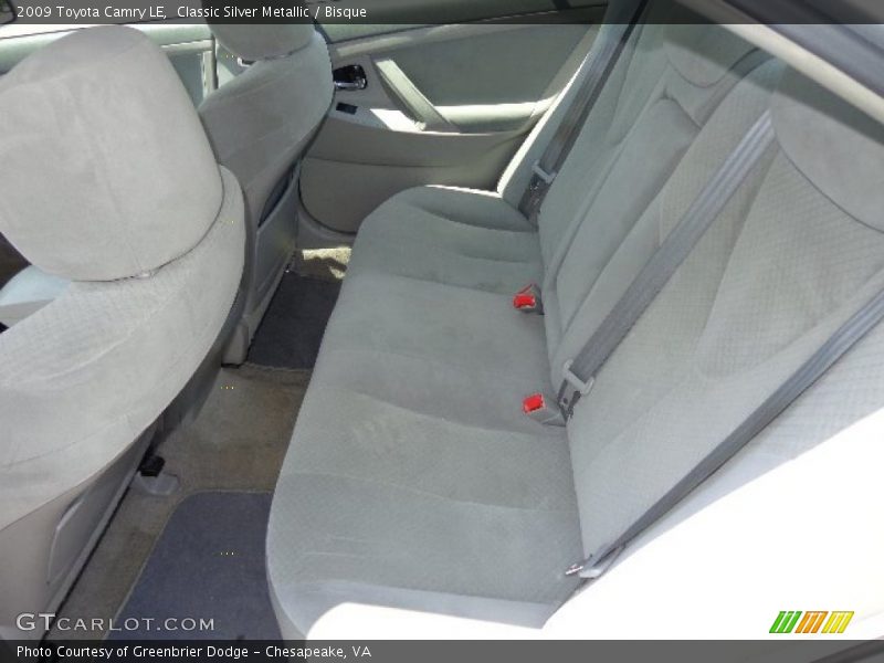 Classic Silver Metallic / Bisque 2009 Toyota Camry LE