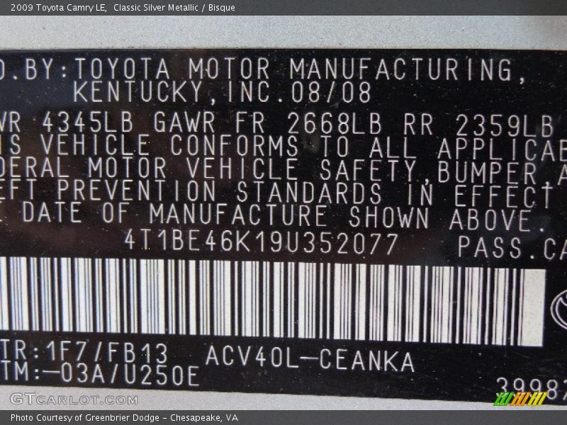 Classic Silver Metallic / Bisque 2009 Toyota Camry LE