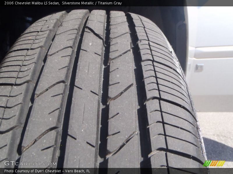 Silverstone Metallic / Titanium Gray 2006 Chevrolet Malibu LS Sedan