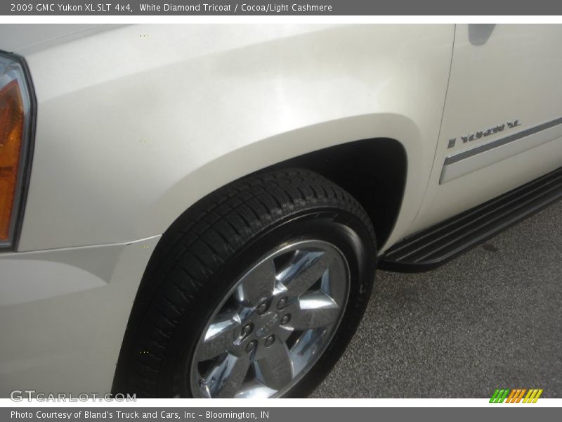White Diamond Tricoat / Cocoa/Light Cashmere 2009 GMC Yukon XL SLT 4x4
