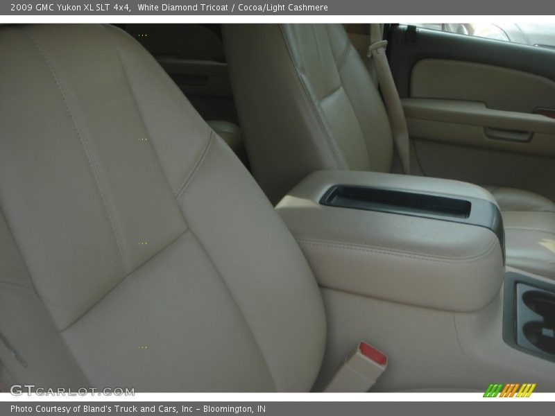 White Diamond Tricoat / Cocoa/Light Cashmere 2009 GMC Yukon XL SLT 4x4
