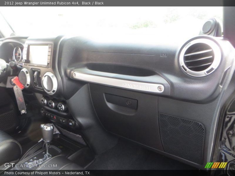 Black / Black 2012 Jeep Wrangler Unlimited Rubicon 4x4