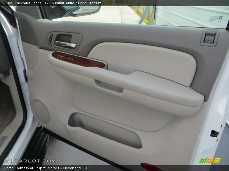 Summit White / Light Titanium 2009 Chevrolet Tahoe LTZ